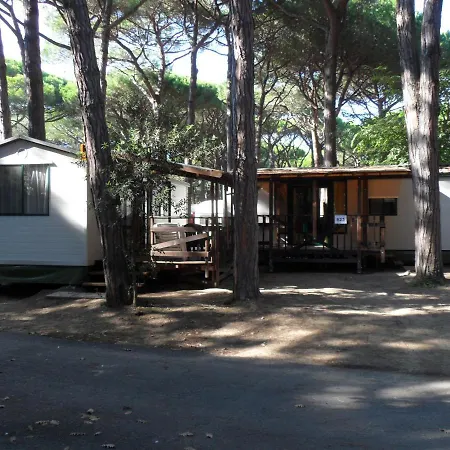 Mobile Cala Luna- Camping Mare E Pineta キャンプ場
