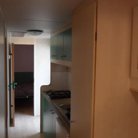 キャンプ場 Mobile Cala Luna- Camping Mare E Pineta